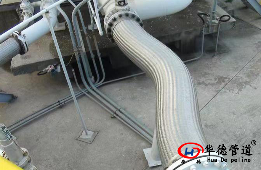 金屬軟管安裝施工.jpg
